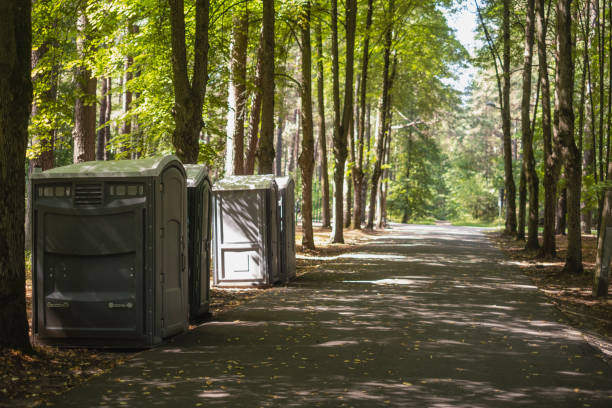 Best Porta potty delivery and setup  in Oakwood, OH