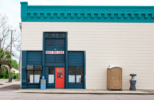 Best Porta potty rental near me  in Oakwood, OH